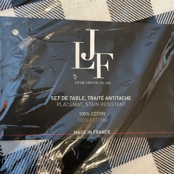 Le Jacquard Francais checkerboard placemats (2) Black white and red - Picture 2 of 5